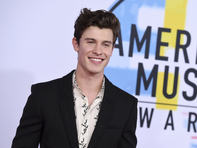 Spevák Shawn Mendes.