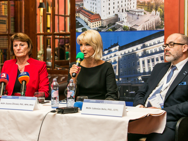 Eva Lacková, Zuzana Žilinská, Ľuboslav Beňo