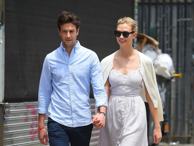 Topmodelka Karlie Kloss a dnes už jej manžel Joshua Kushner.