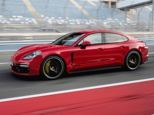 Porsche-Panamera GTS-2019-1024-03