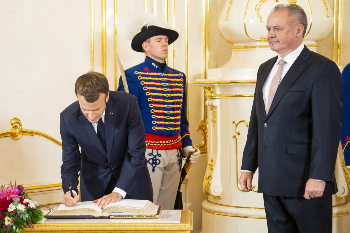 SR Francúzsko návšteva Macron BAX