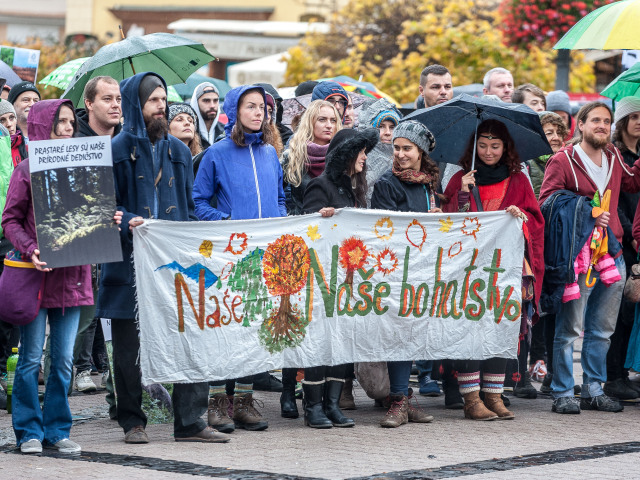 SR My sme les ochranári lesy protest BBX