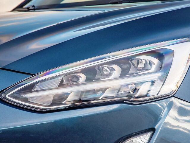 Ford Focus - svetlá 2018