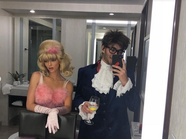 Modelka Kendall Jenner sa tiež vychystala na Halloween. 