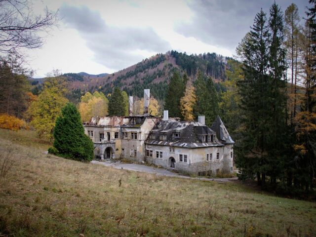 zamok kunerad