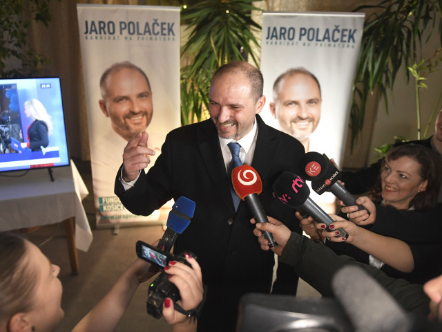 voľby, Polaček