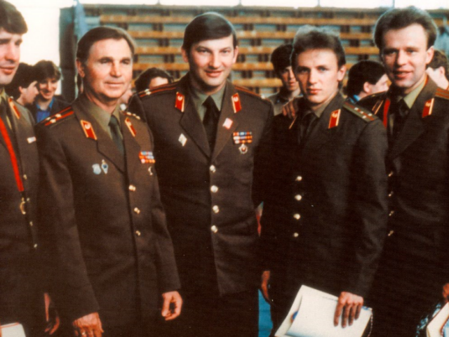 Kasatonov, Tichonov, Tretiak, Larionov, Fetisov