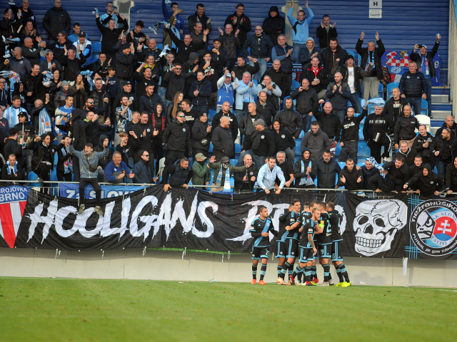 Slovan, fanúšikovia