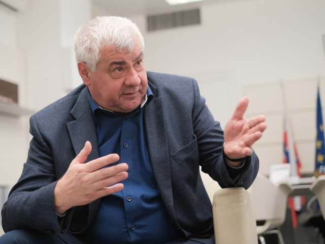 Árpád Érsek