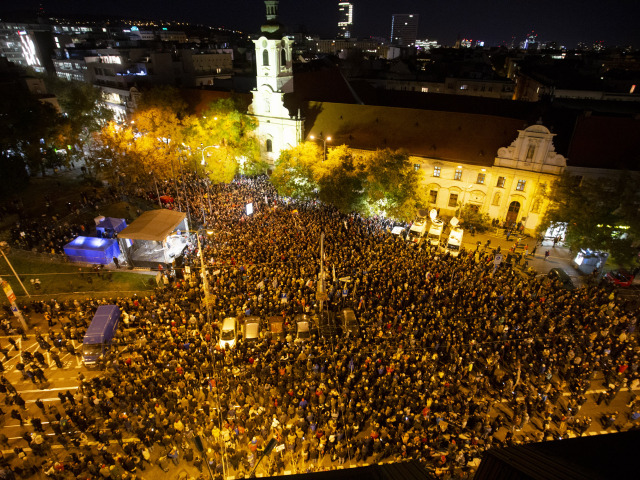 PROTEST: Za sluné Slovensko v Bratislave