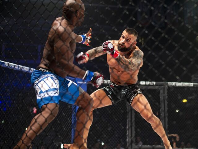 SR Box Bratislava XFN BAX MMA