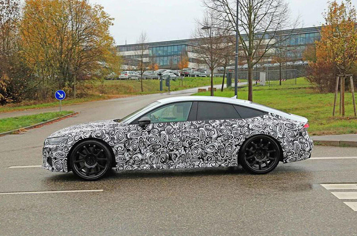 Audi RS7 Sportback - kamufláž 2018