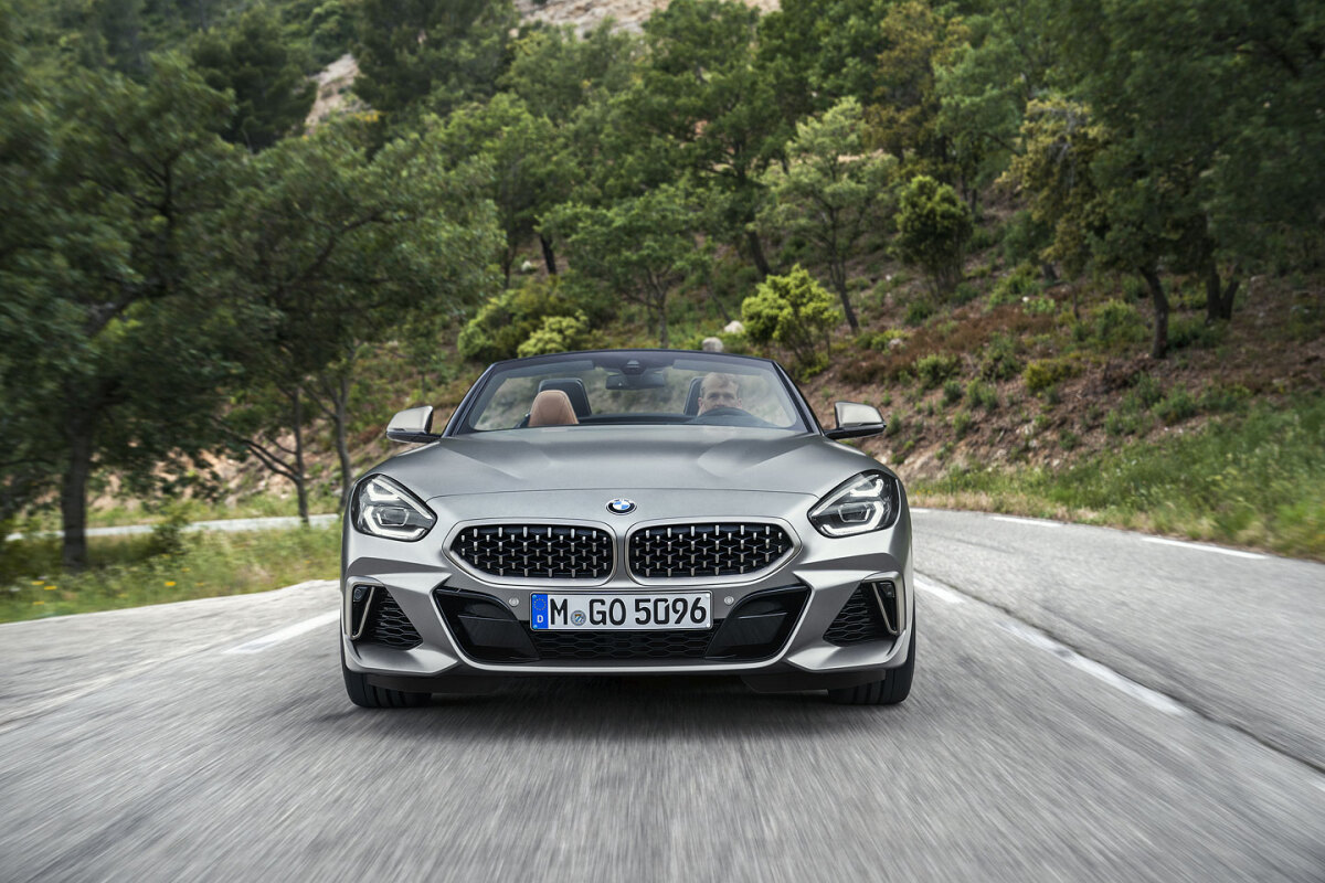 BMW Z4 1 02 5ba22d5b2c275