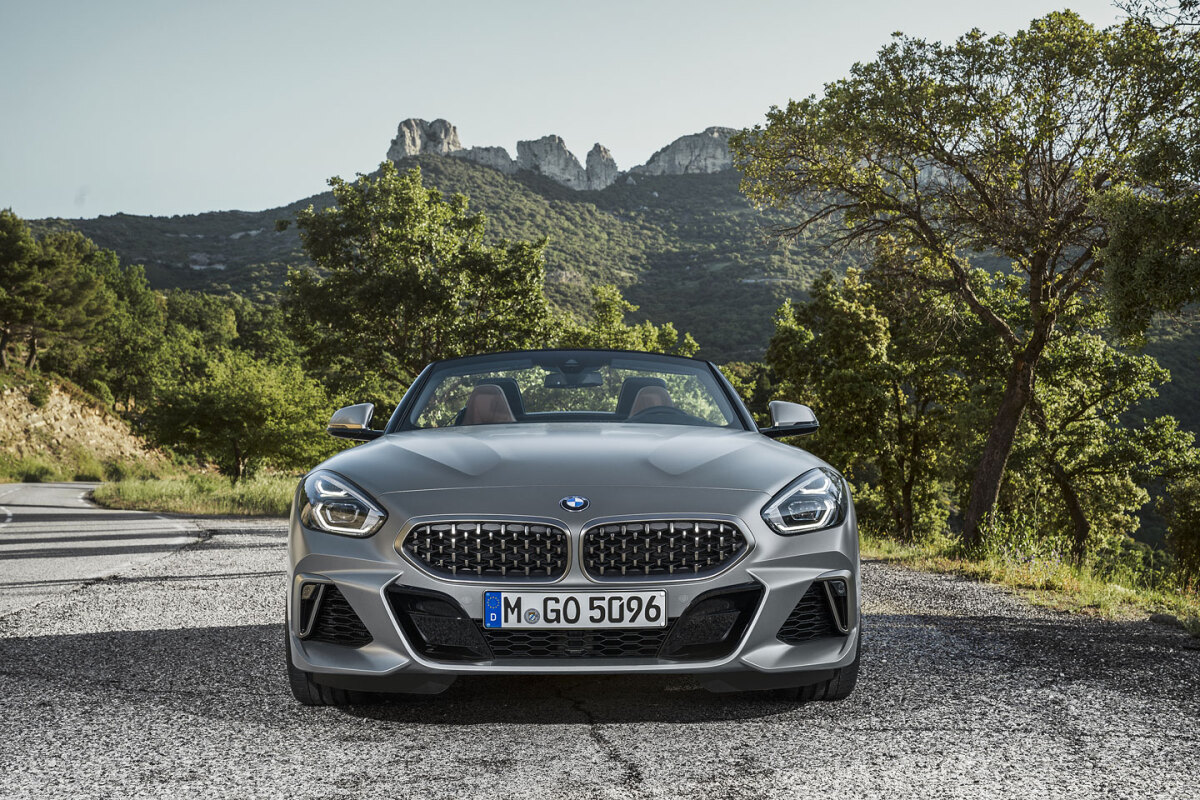 BMW Z4 1 03 5ba22d5b4c611