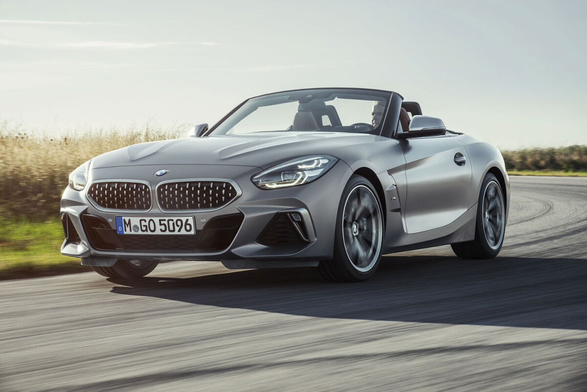 BMW Z4 2 00 5ba22d5b7b02d
