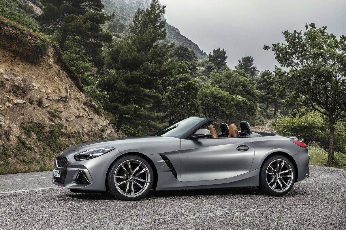 BMW Z4 2 15 5ba22d5e10d0c