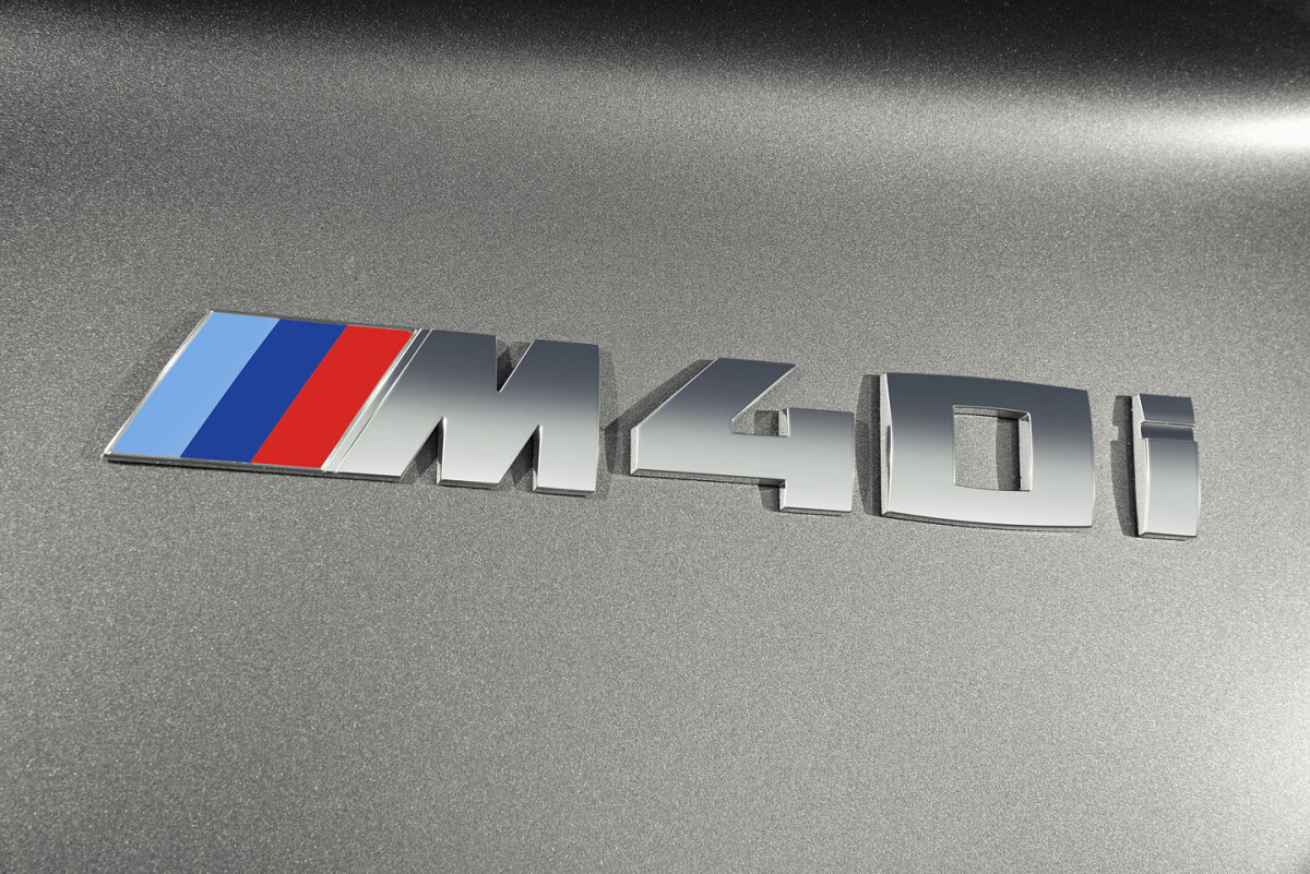 BMW Z4 8 02 5ba22d6459d5c
