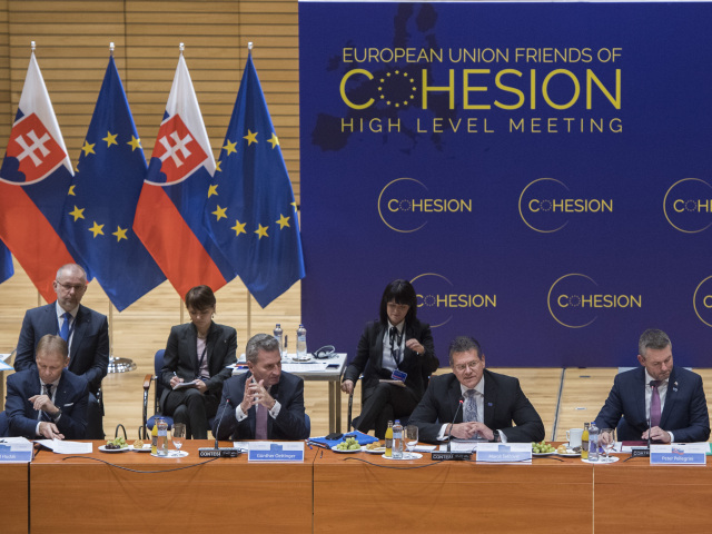 SR Bratislava EÚ EIB EK Priatelia kohézie stretnutie, Pellegrini