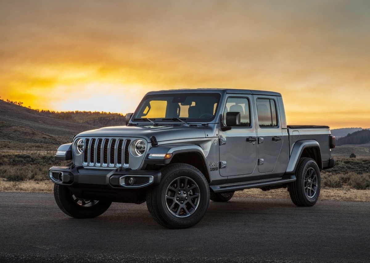 Jeep-Gladiator-2020-1024-01