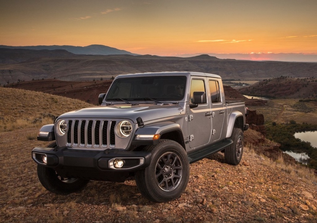 Jeep-Gladiator-2020-1024-02