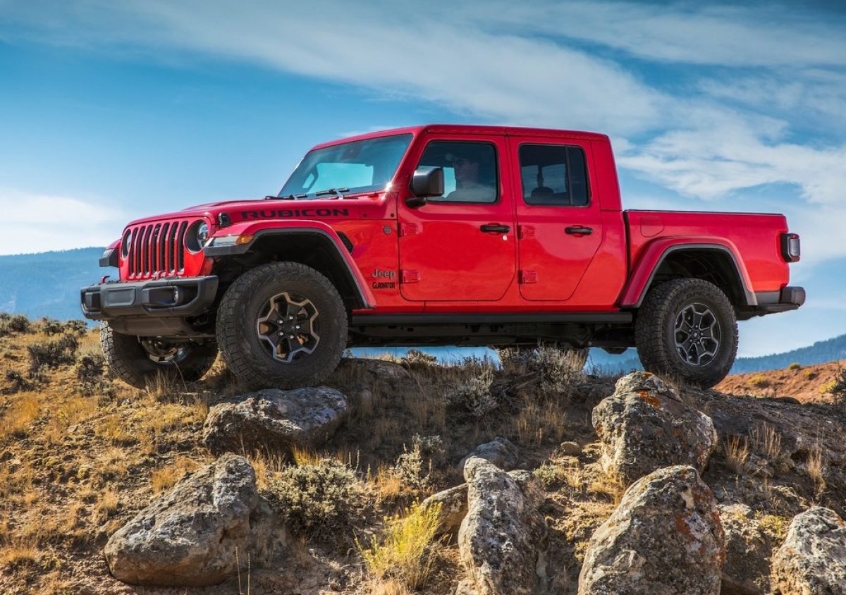 Jeep-Gladiator-2020-1024-08