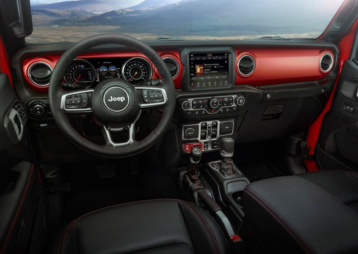 Jeep-Gladiator-2020-1024-b4