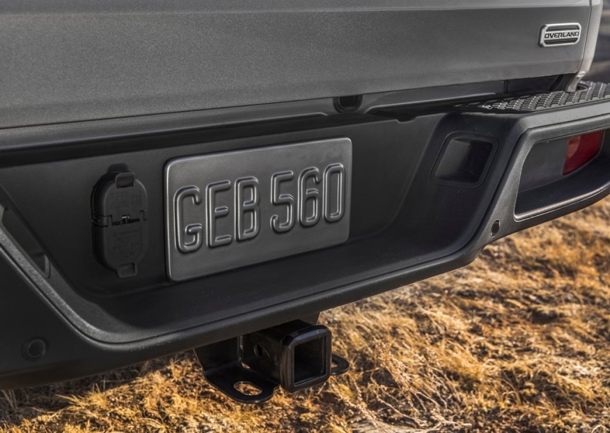 Jeep-Gladiator-2020-1024-c6
