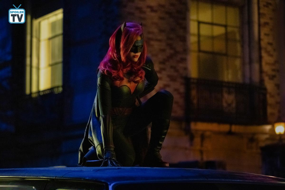 Predstaví sa aj prvá homosexuálna superhdinka - Batwoman,