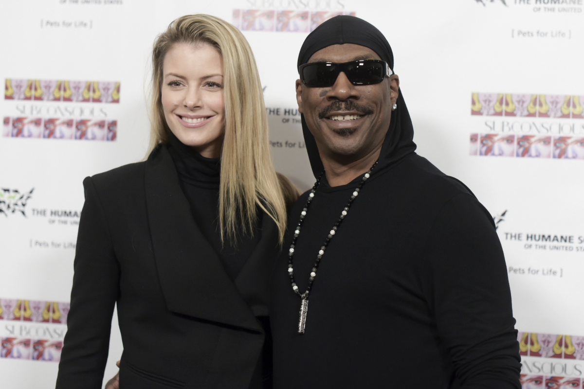 People Eddie Herec Eddie Murphy a jeho partnerka Paige Butcher na archívnom zábere.