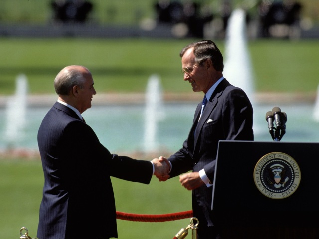 Michail Gorbačov, George W. H. Bush