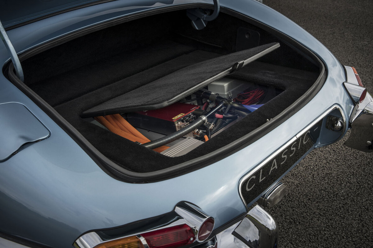 Jaguar E Type Zero - 2020