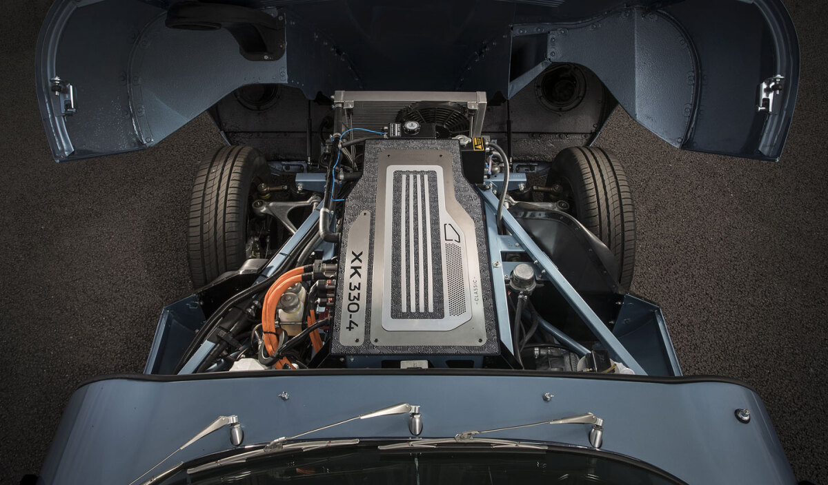 Jaguar E Type Zero - 2020