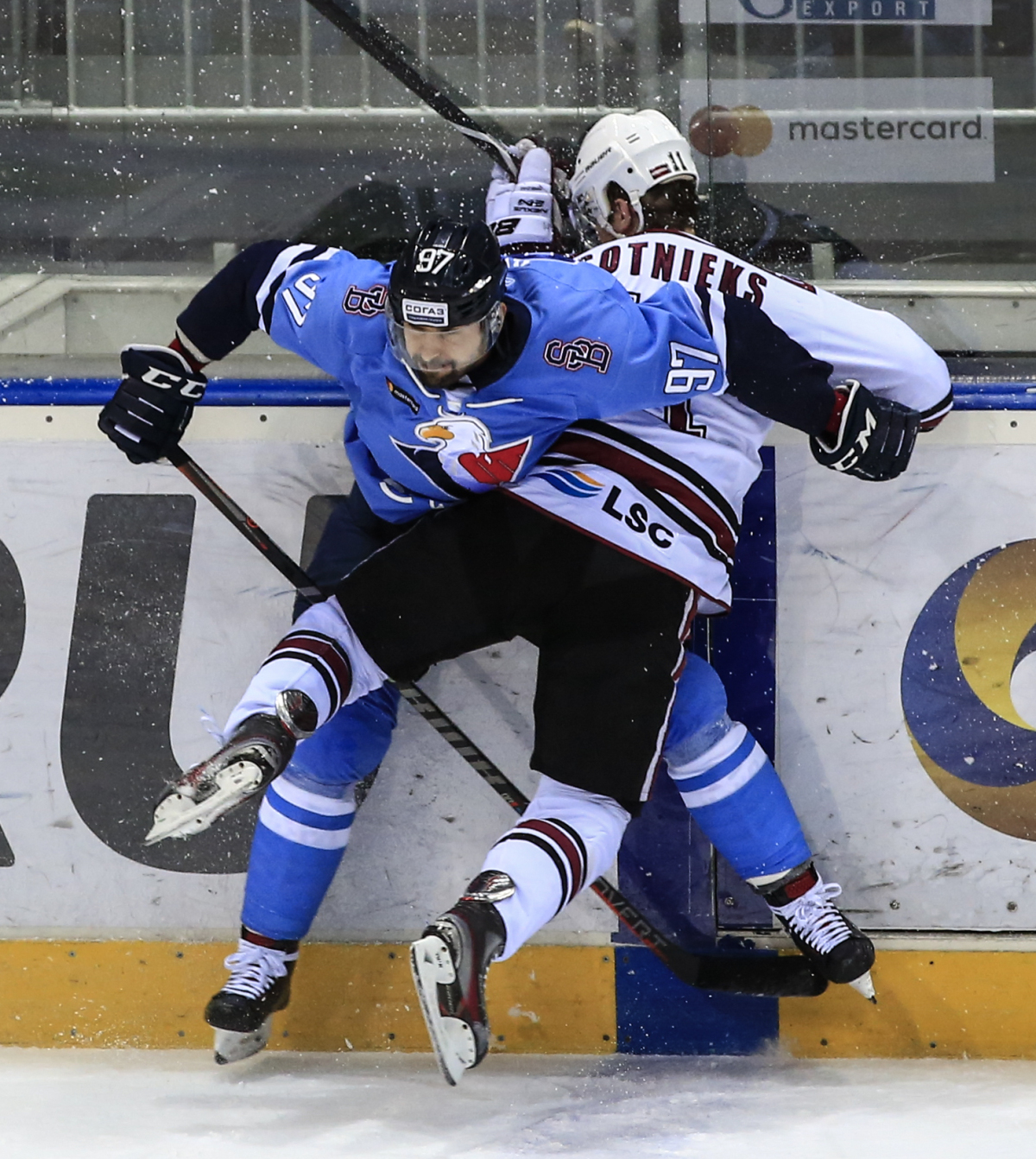 Dávid Buc, Kristaps Sotnieks