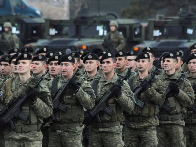 kosovo, armáda, vojaci