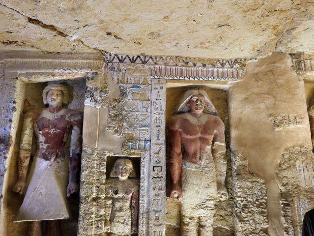 Egypt archeológia hrobka kňaz objav