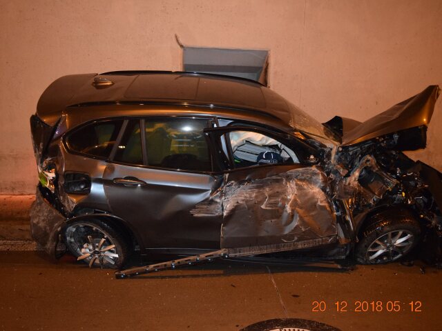 Nehoda, Bôrik, auto, tunel