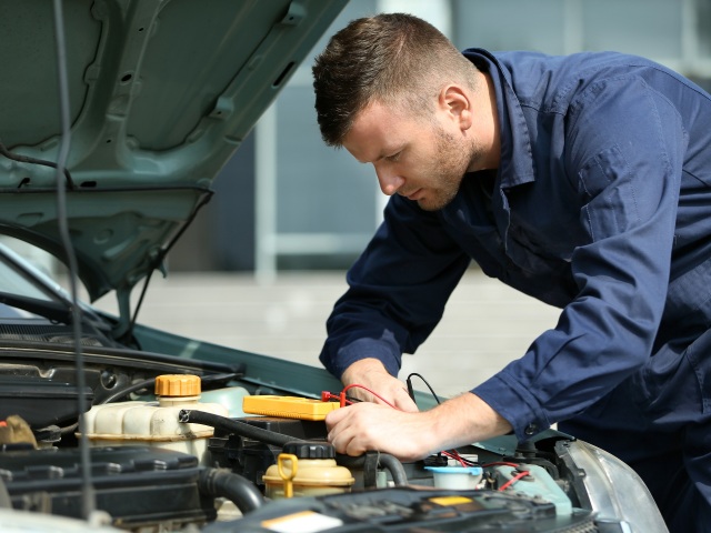automechanik, muž, práca, auto