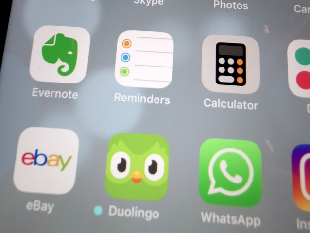 mobilné aplikácie, mobil, aplikácie, whatsapp, duolingo