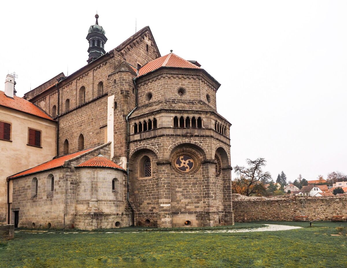 bazilika sv. Prokopa, Trebíč, Třebíč, česko, kostol, chrám