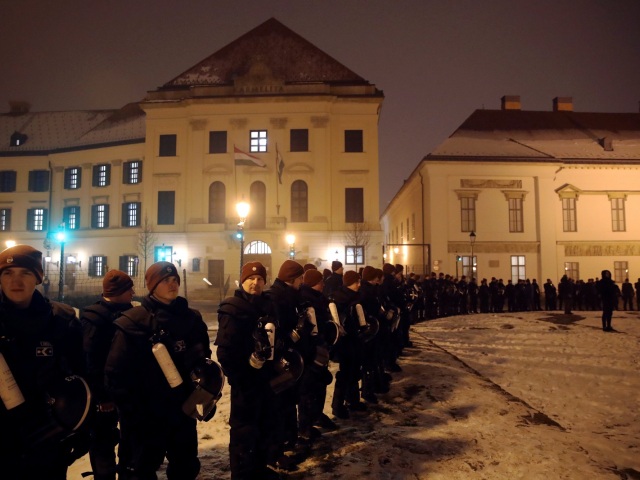 maďarsko, protest, orbán