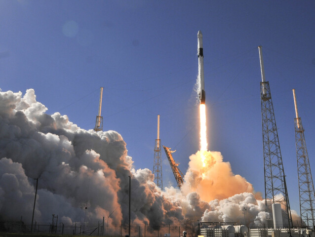 USA SpaceX Falcon 9 ISS náklad štart