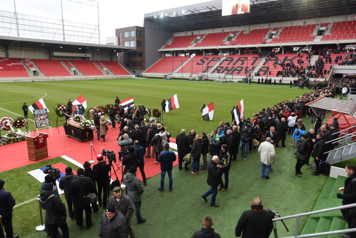 Adamec rozlúčka pietna Trnava TTX