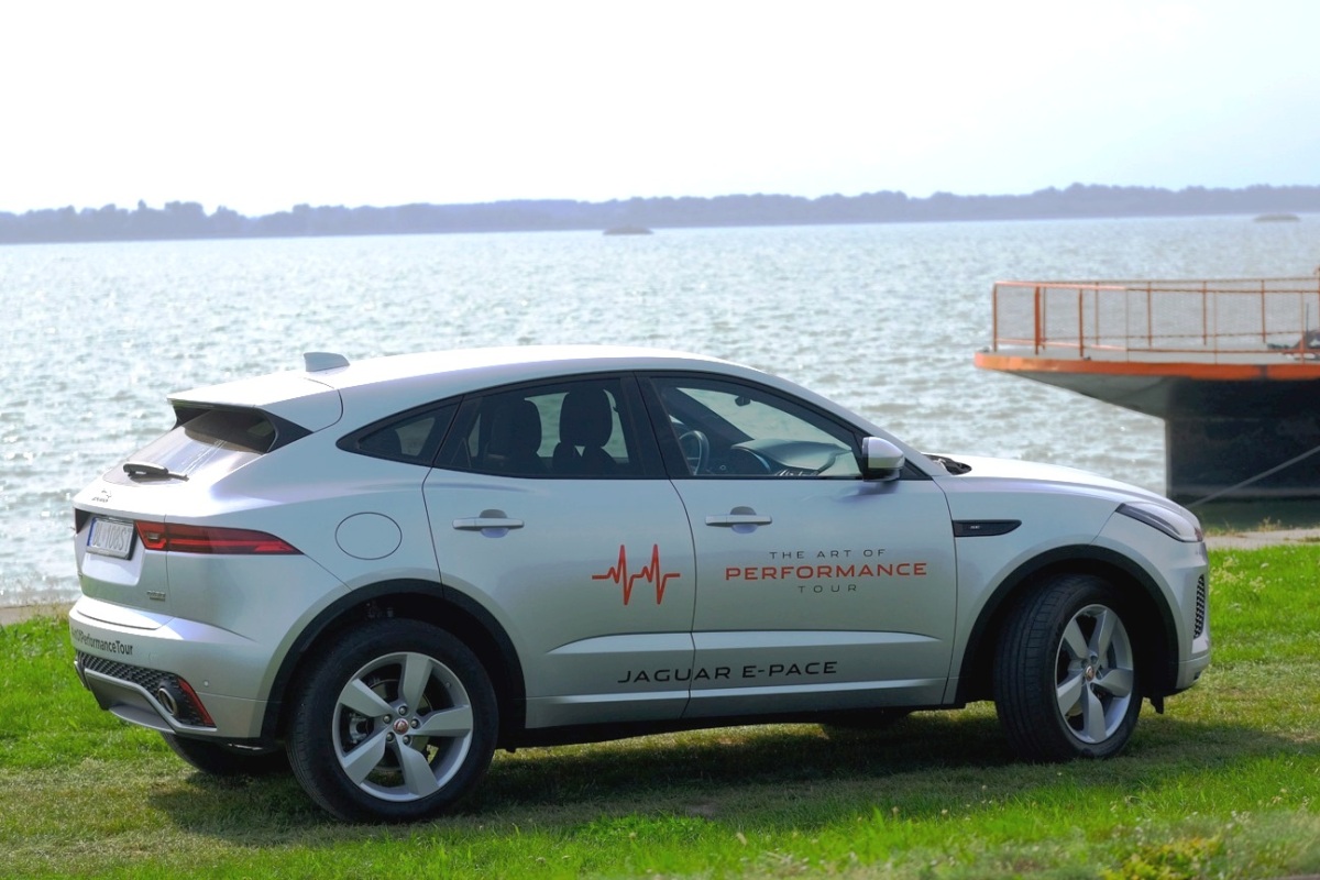 Jaguar E-Pace 180D AWD - test 2018