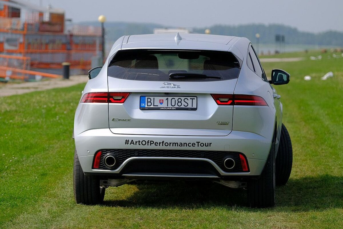 Jaguar E-Pace 180D AWD - test 2018