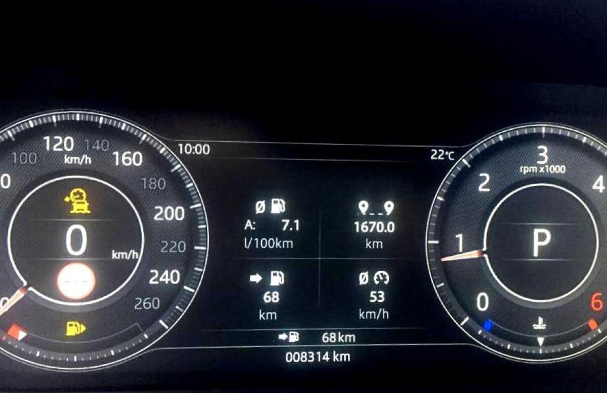 Jaguar E-Pace 180D AWD - test 2018
