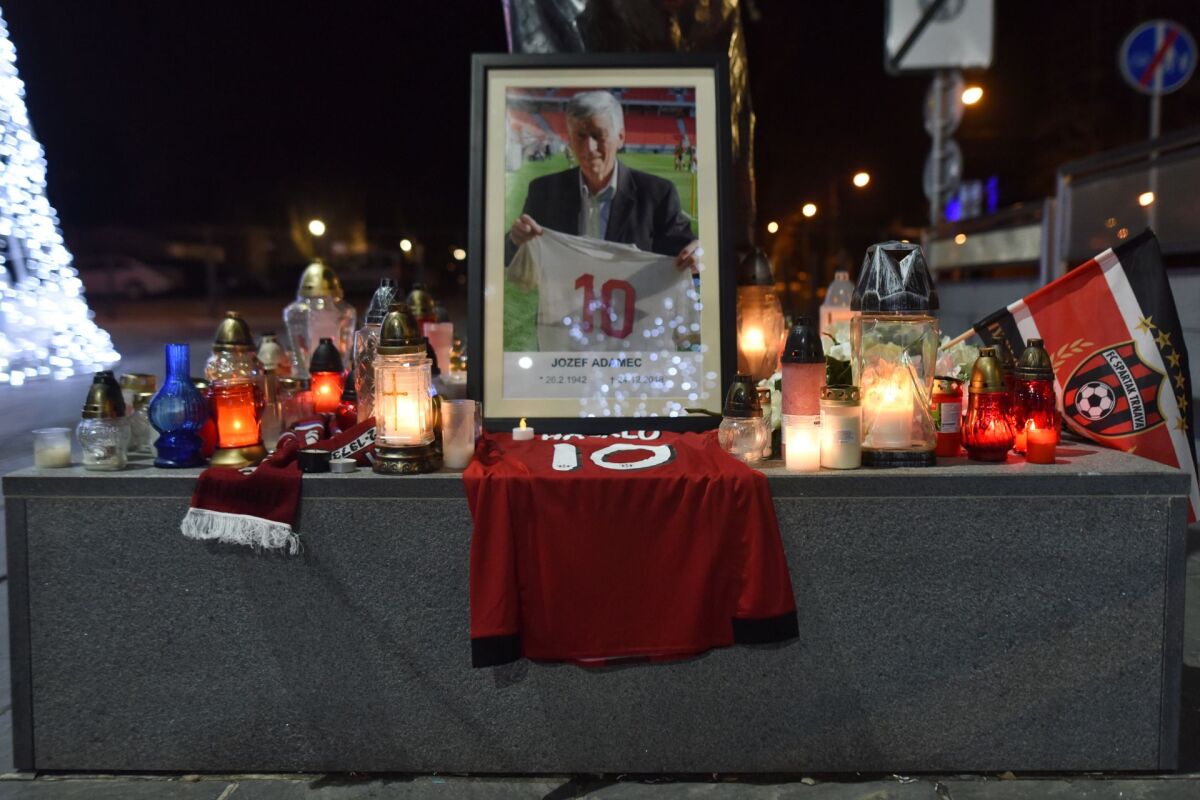 SR Trnava Futbal Adamec Sviečky Zapálenie TTX
