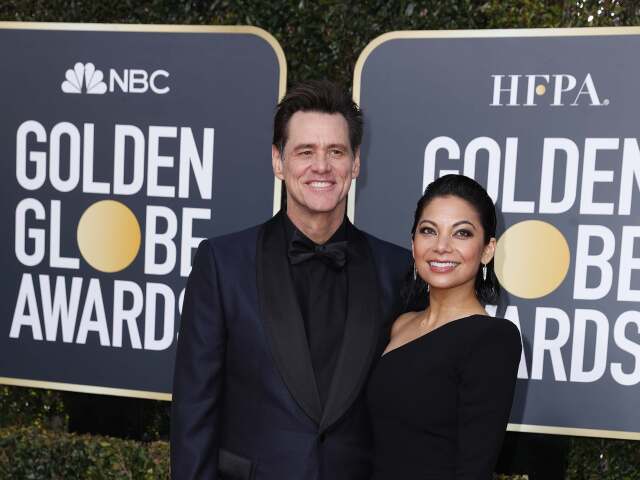 Herec Jim Carrey a jeho partnerka Ginger Gonzaga.