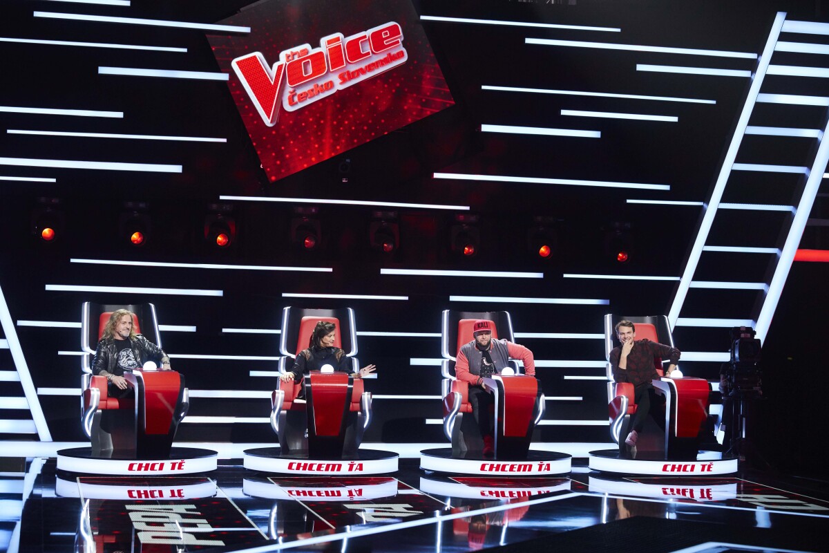 Koučovia šou The Voice Česko Slovensko - zľava: Josef Vojtek, Jana Kirschner, Kali a Vojtěch Dyk. 