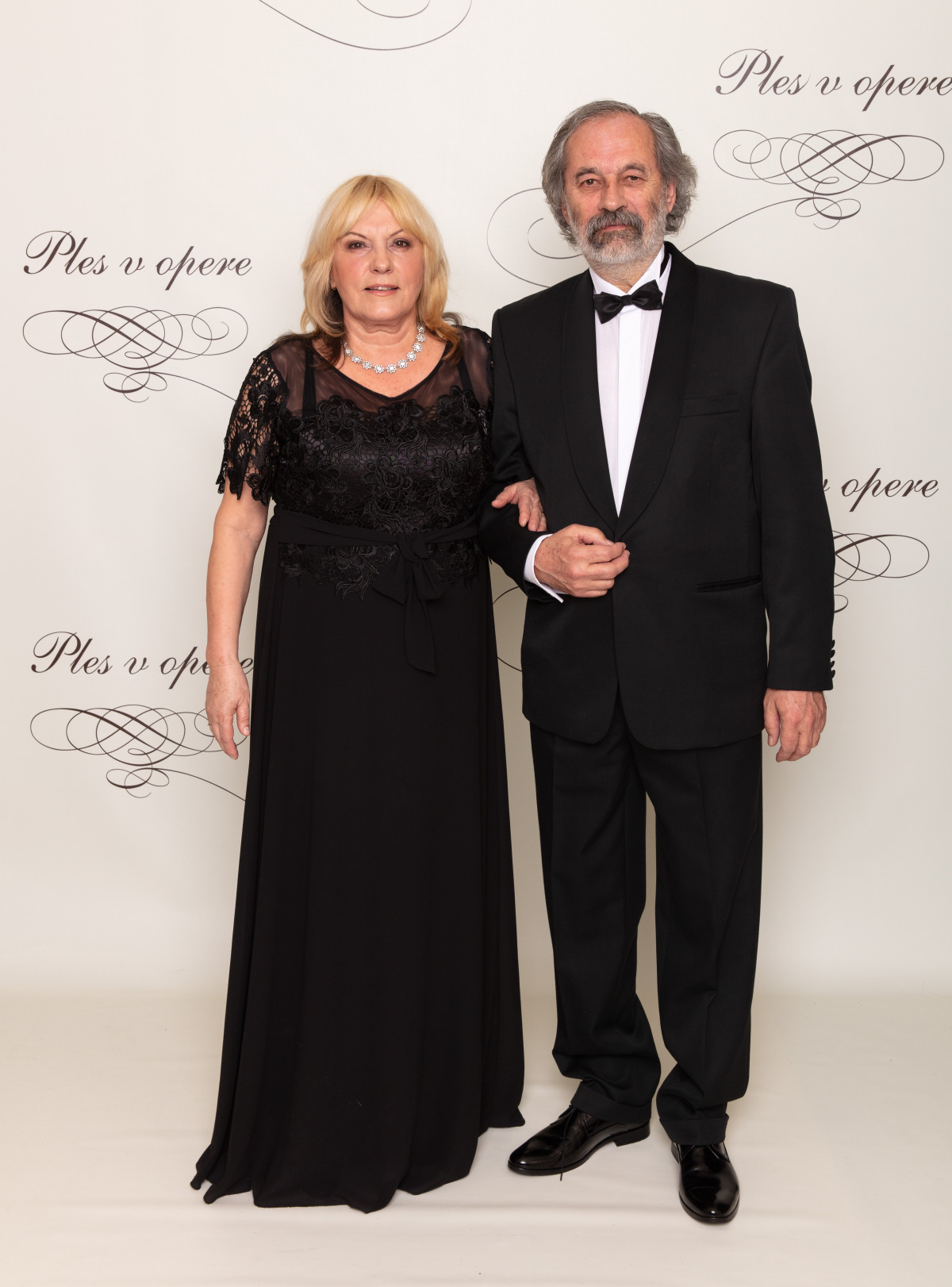 Slovenský umelec Viktor Hulík a jeho manželka Ilona. 