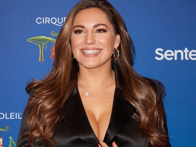 Kelly Brook